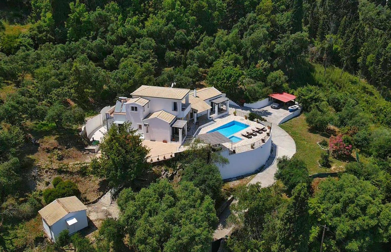 Villa Boukari Chlomos Eksteriør bilde