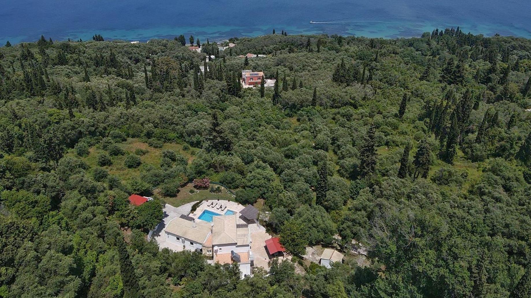 Villa Boukari Chlomos Eksteriør bilde